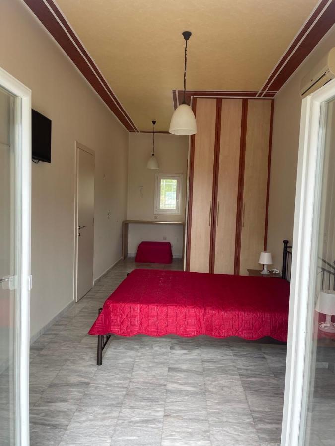 Kanatádhika Kouzelis Apartments מראה חיצוני תמונה
